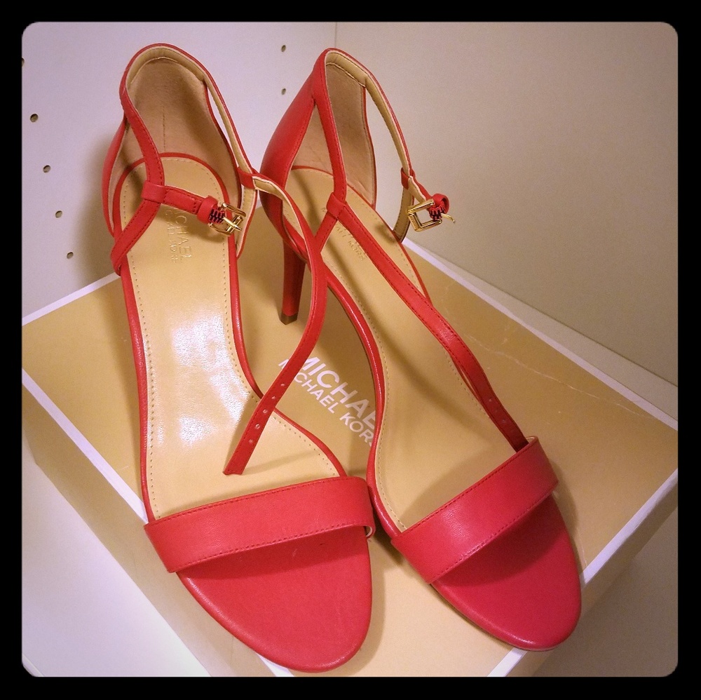 Michael Kors Simone Sandal